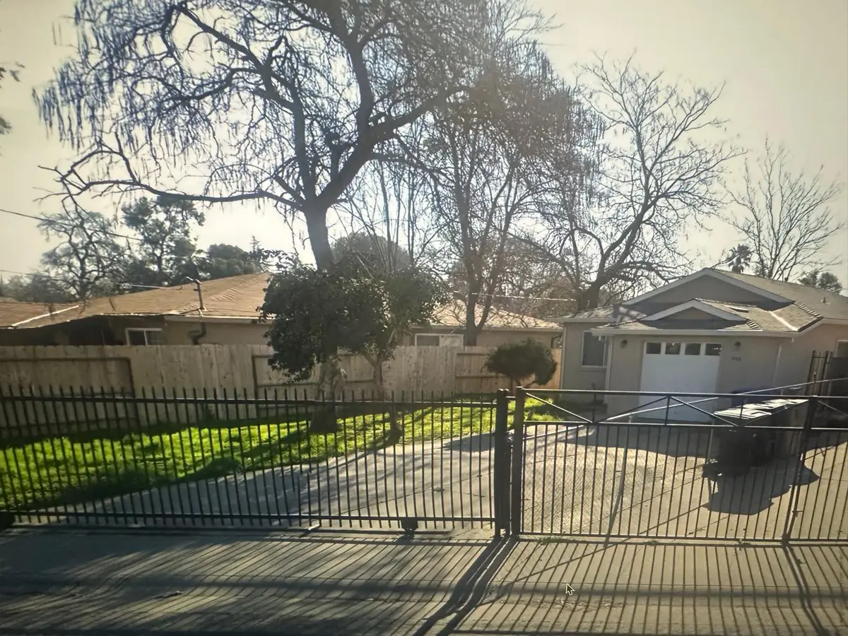 940 Rivera Drive, Sacramento, CA 95838 - #1