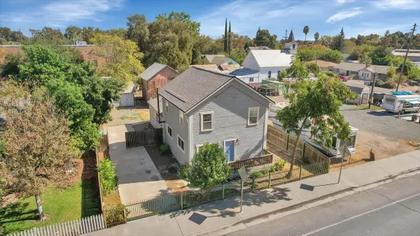 9373 Locust Street, Knights Landing, CA 95645
