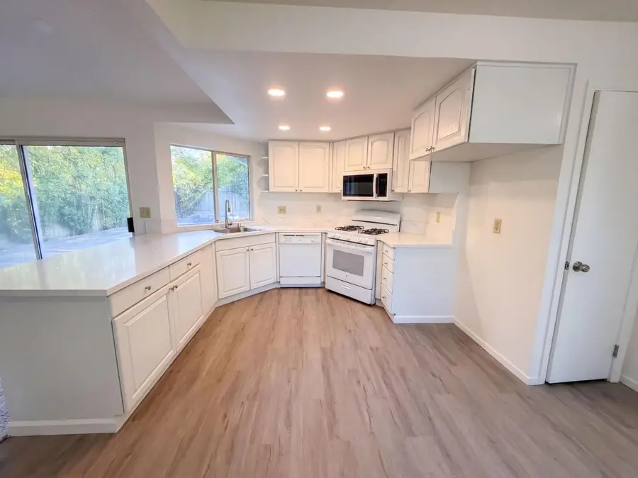 9149 Starina Way, Sacramento, CA 95826 - #2