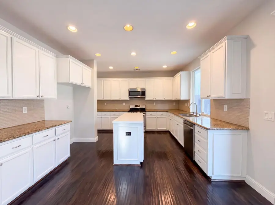 2138 Shady Forest Way, Stockton, CA 95205 - #2