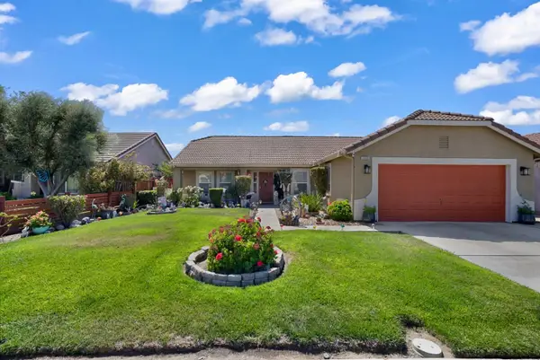 1622 Glacier Bay Lane, Newman, CA 95360