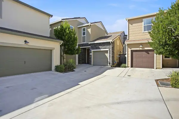 1827 Silver Almond Lane, Sacramento, CA 95834