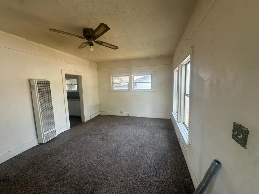 977 Vermont Street, Gridley, CA 95948 - #2