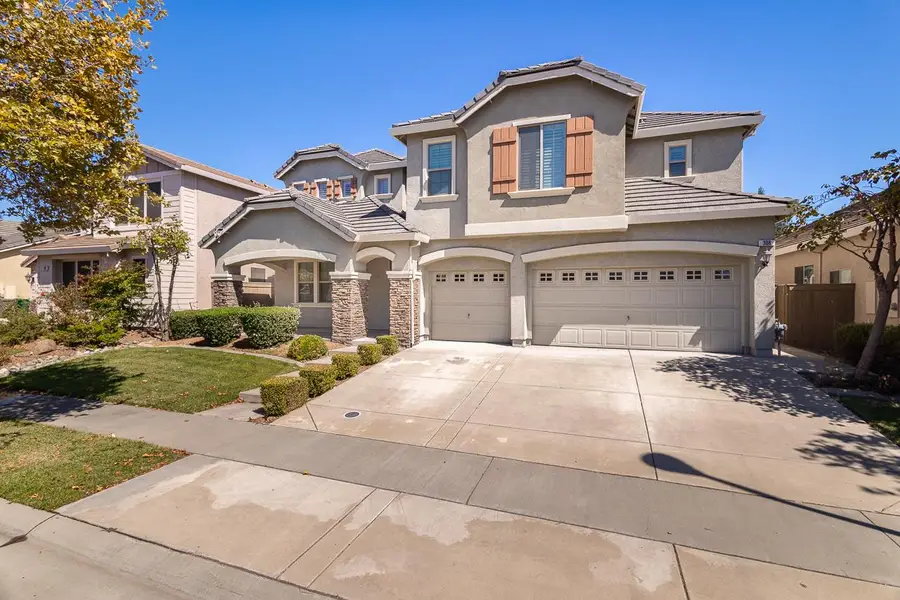 308 Lasso Court, Roseville, CA 95747 - #2