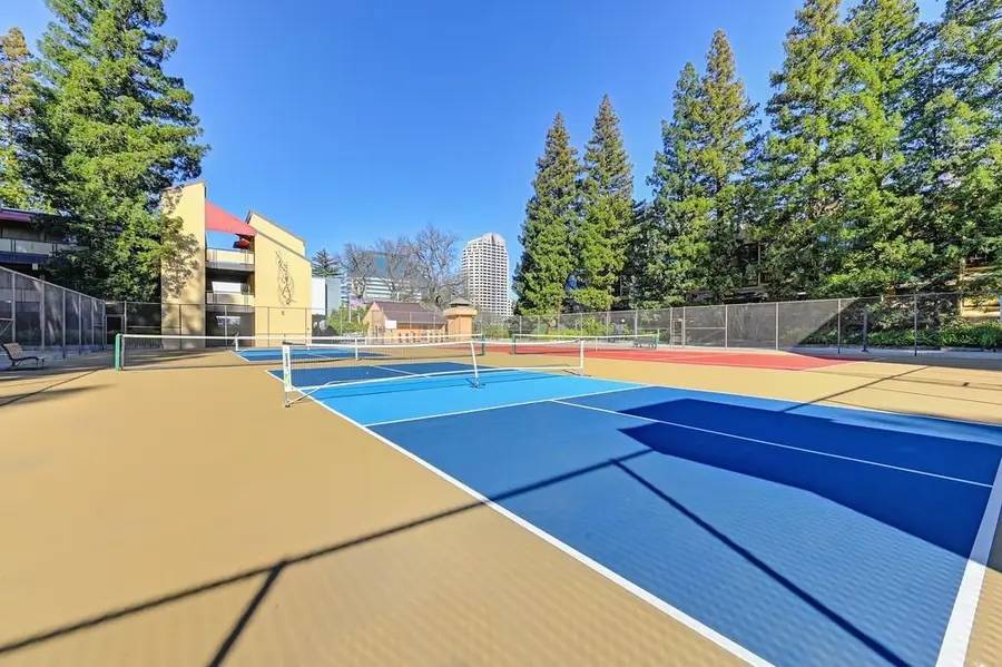 200 P Street #E11, Sacramento, CA 95814 - #2