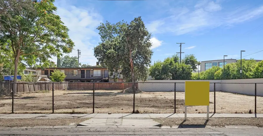 522 N Van Buren Street, Stockton, CA 95203 - #2