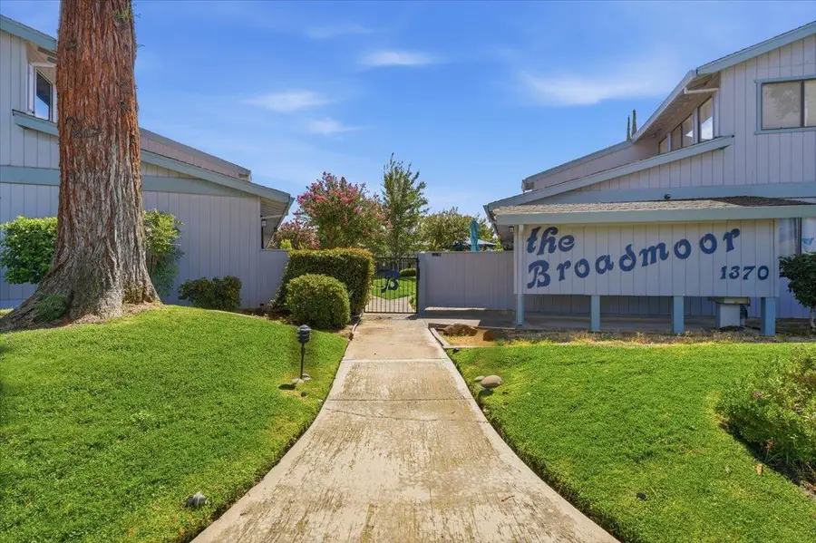 1370 Dustin Drive #8, Yuba City, CA 95993 - #3