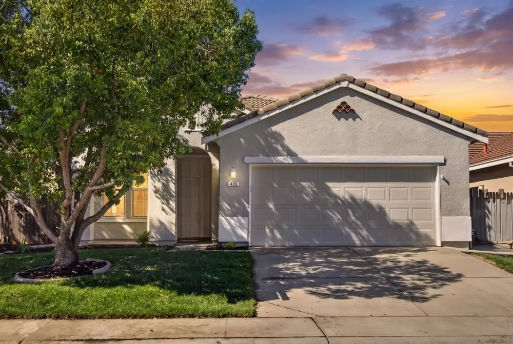 425 Arlingdale Circle, Rio Linda, CA 95673 - #1