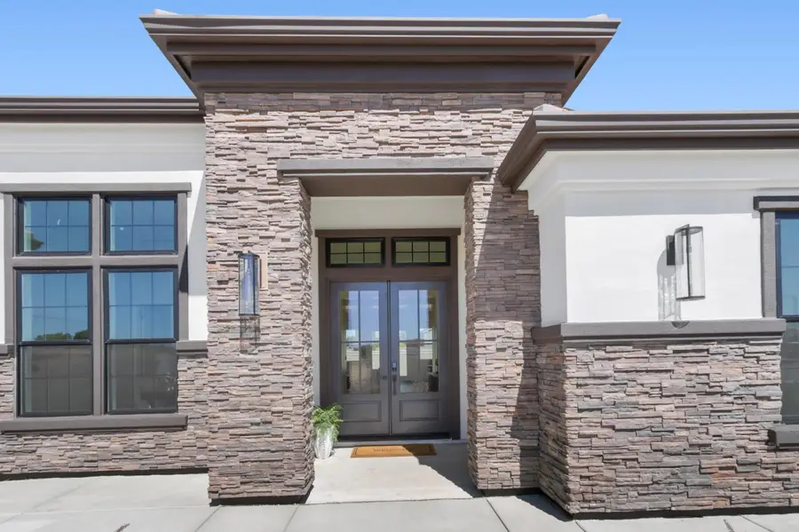 3836 Gray Pine Court, West Sacramento, CA 95691 - #2