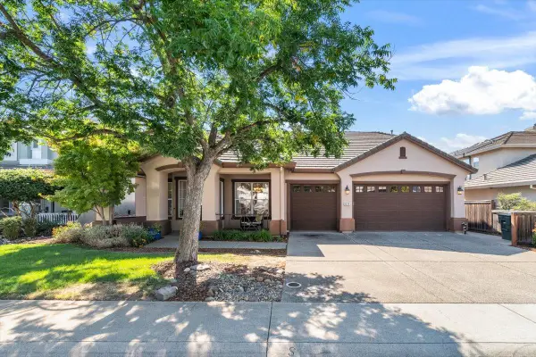 1674 Iroquois Road, Rocklin, CA 95765