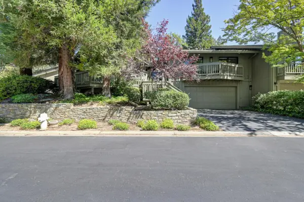 24 Quail Point Place, Carmichael, CA 95608