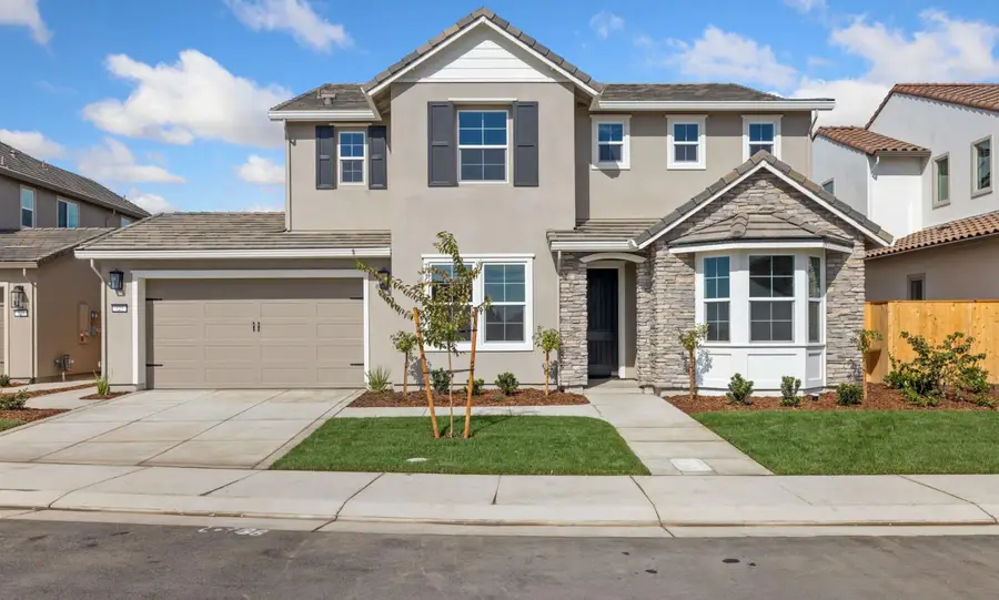 727 E Chelsea Street, Lodi, CA 95242 - #2