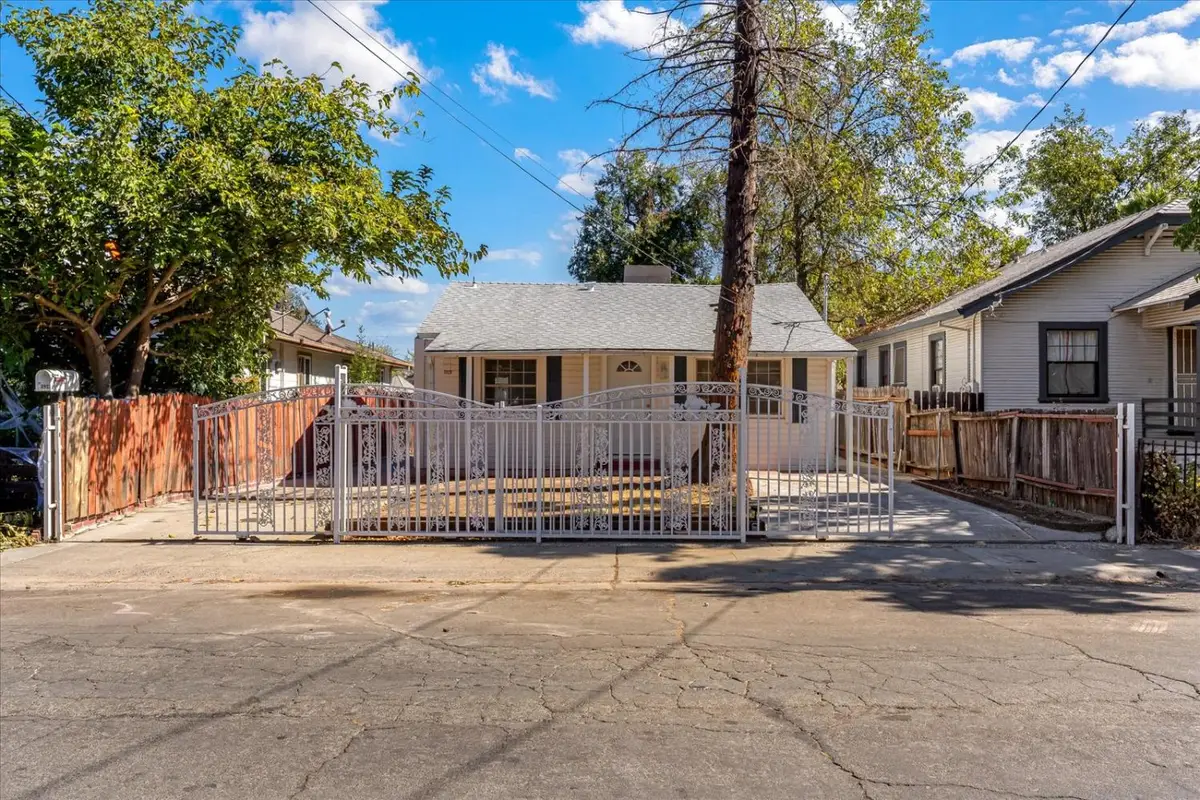 3929 35th Street, Sacramento, CA 95820 - #1