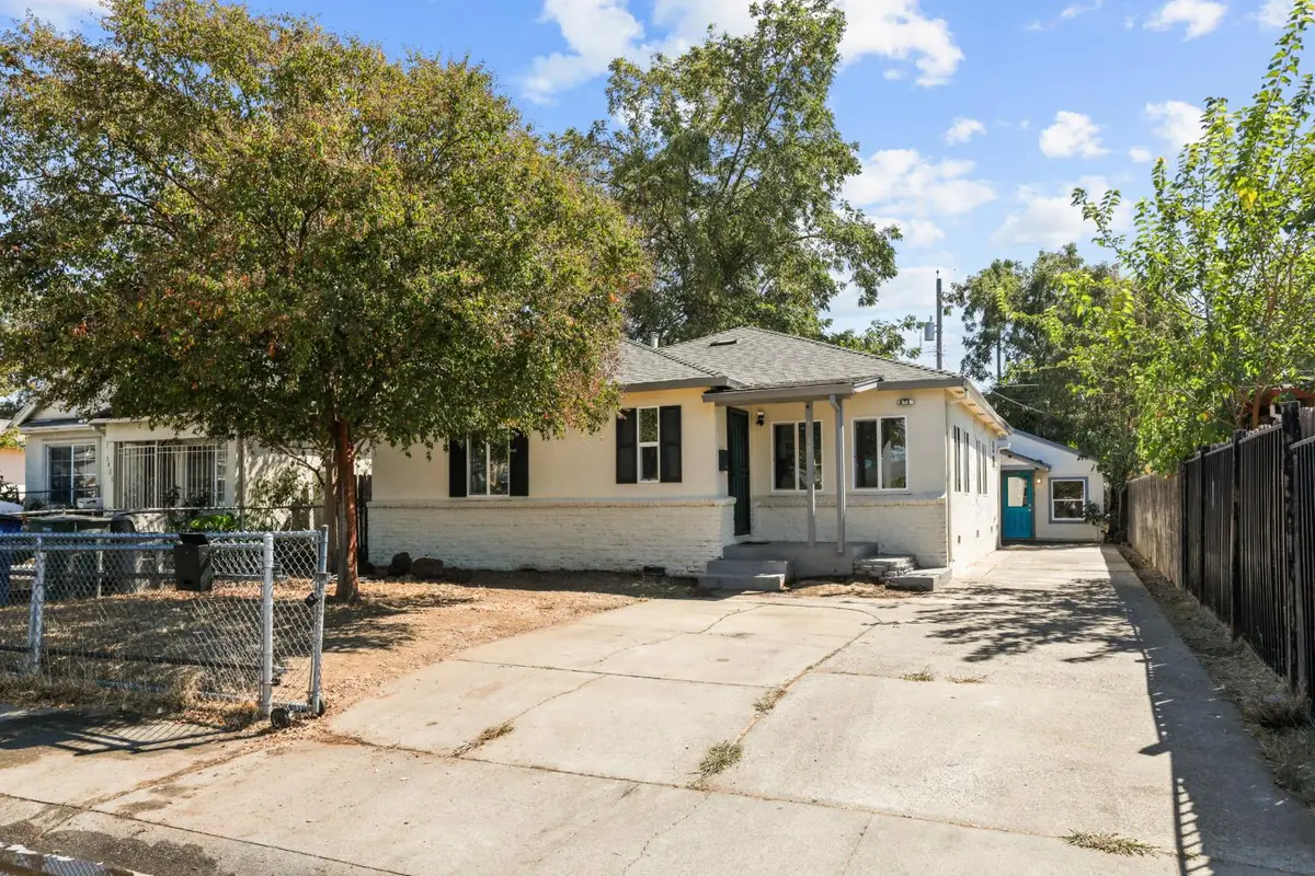3418 20th Avenue, Sacramento, CA 95820 - #1