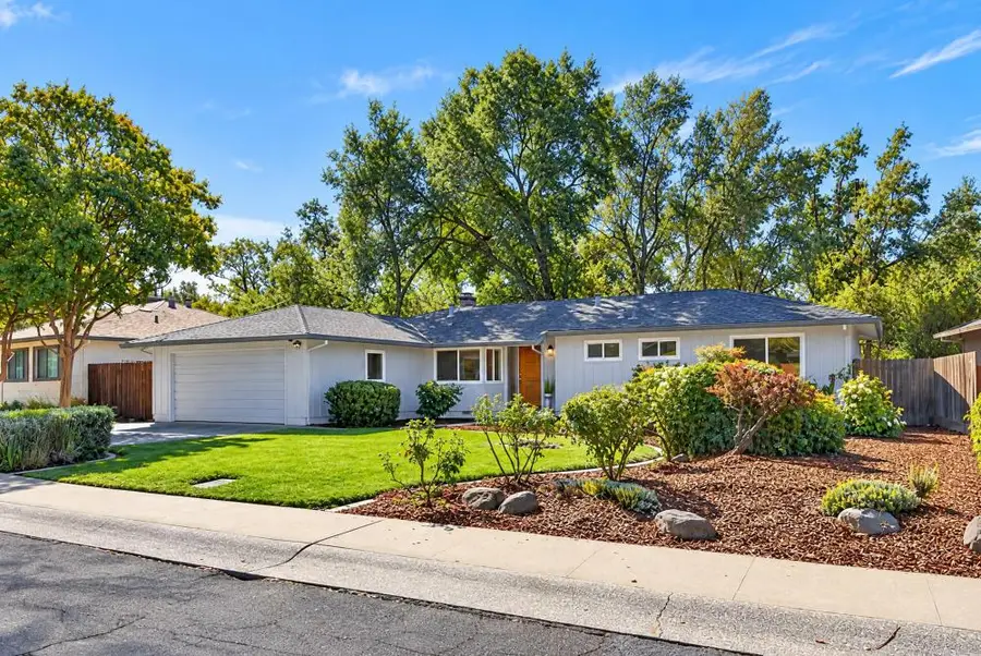 6266 Heathcliff Drive, Carmichael, CA 95608 - #2
