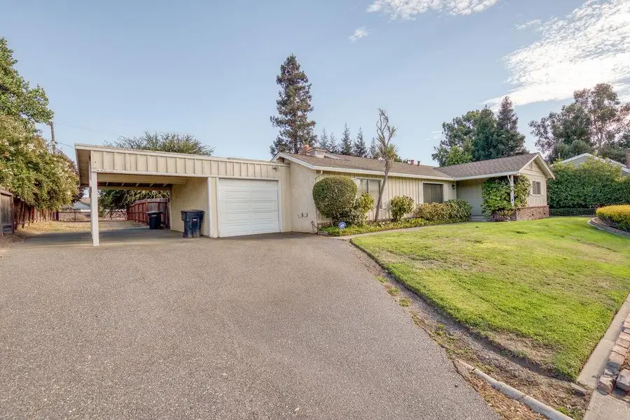 2607 Tioga, Oakdale, CA 95361 - #2