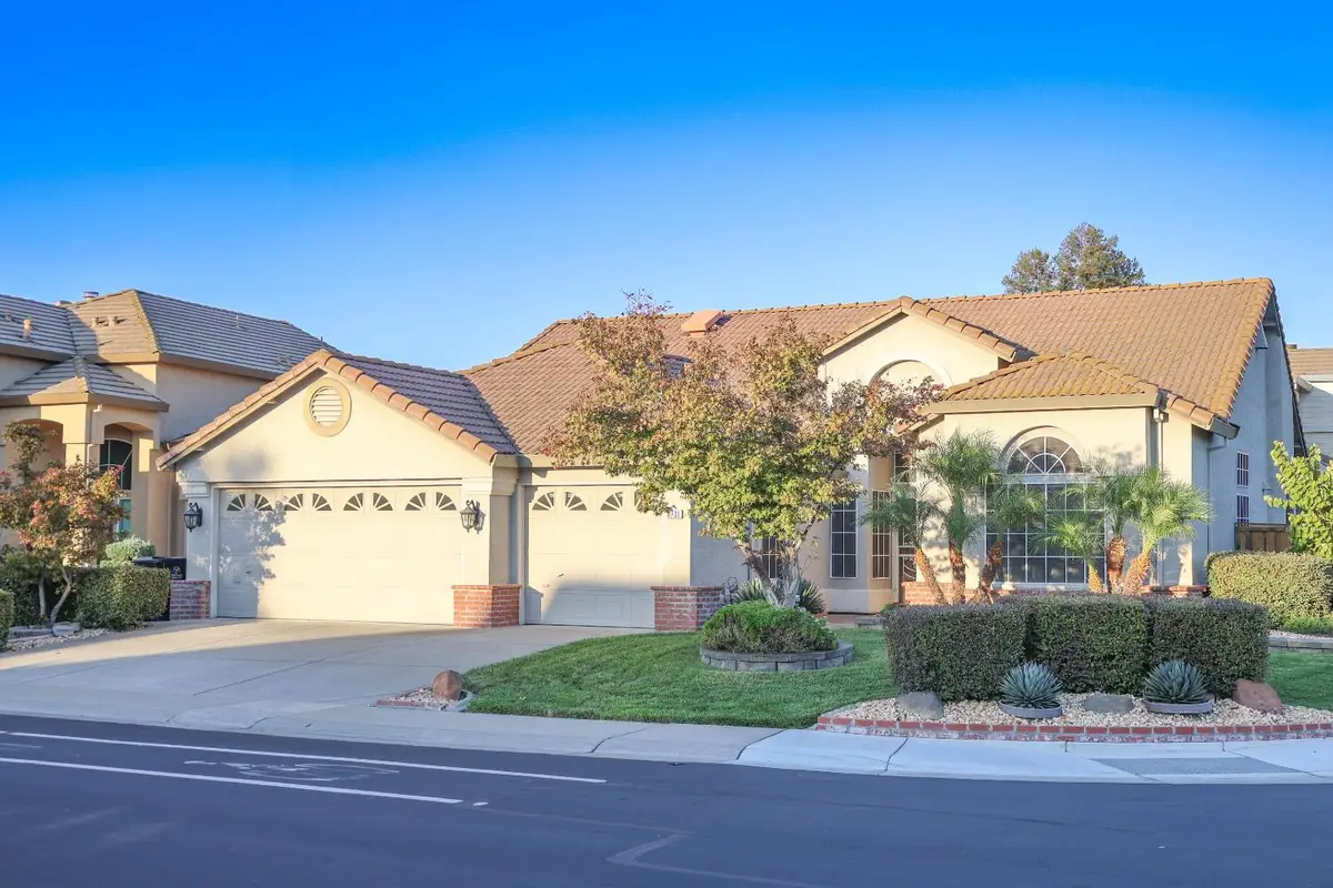 8731 Freesia Drive, Elk Grove, CA 95624 - #1