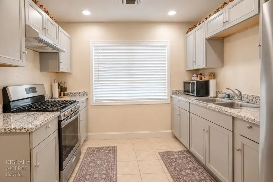 1645 Rose Avenue, Merced, CA 95341 - #2