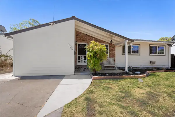 2100 Bowling Green Drive, Sacramento, CA 95825