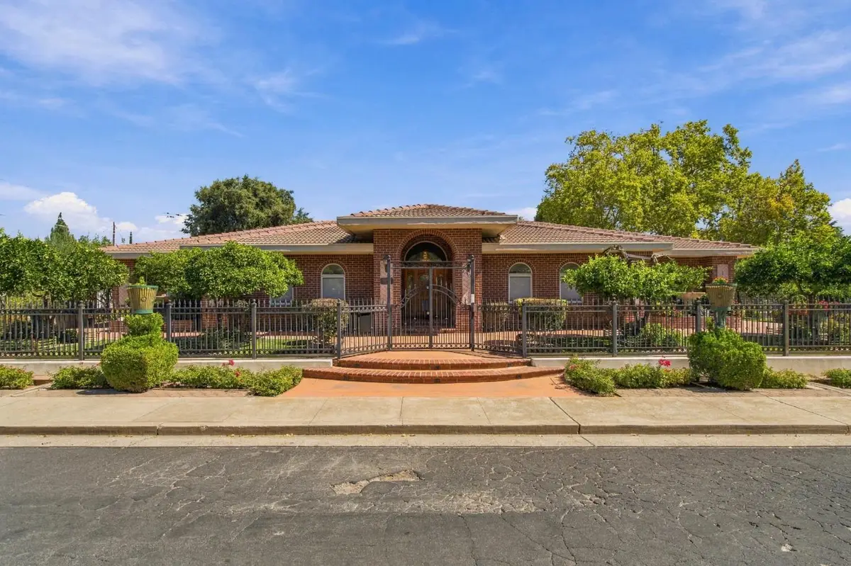 2710 Allston Way, Stockton, CA 95204 - #1