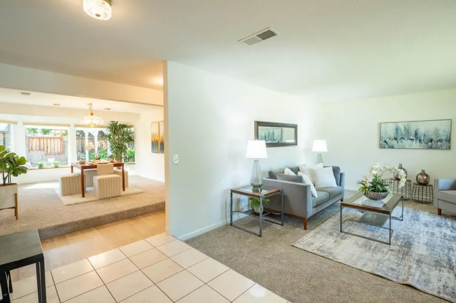 9050 Vista Del Rio Avenue, Fair Oaks, CA 95628 - #3