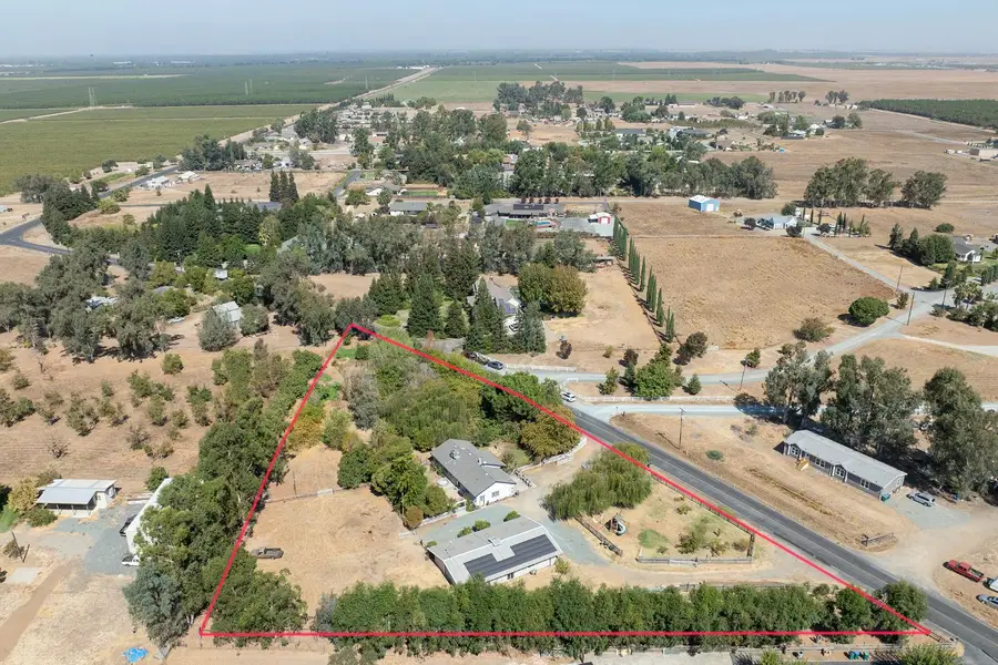 477 N Hewitt Road, Linden, CA 95236 - #3