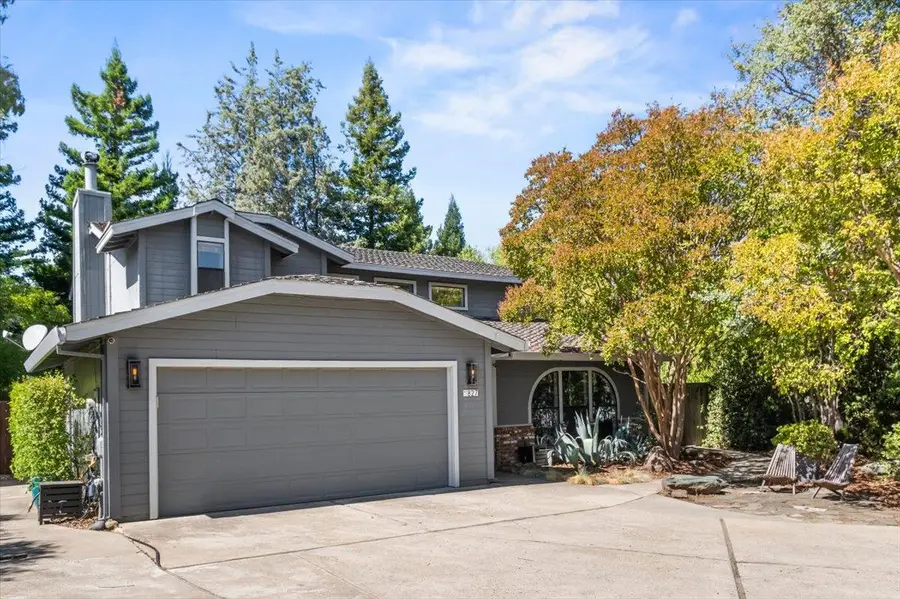 827 Governor Drive, El Dorado Hills, CA 95762 - #2
