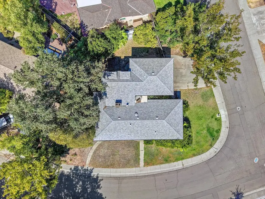 701 Elmwood, Davis, CA 95616 - #2