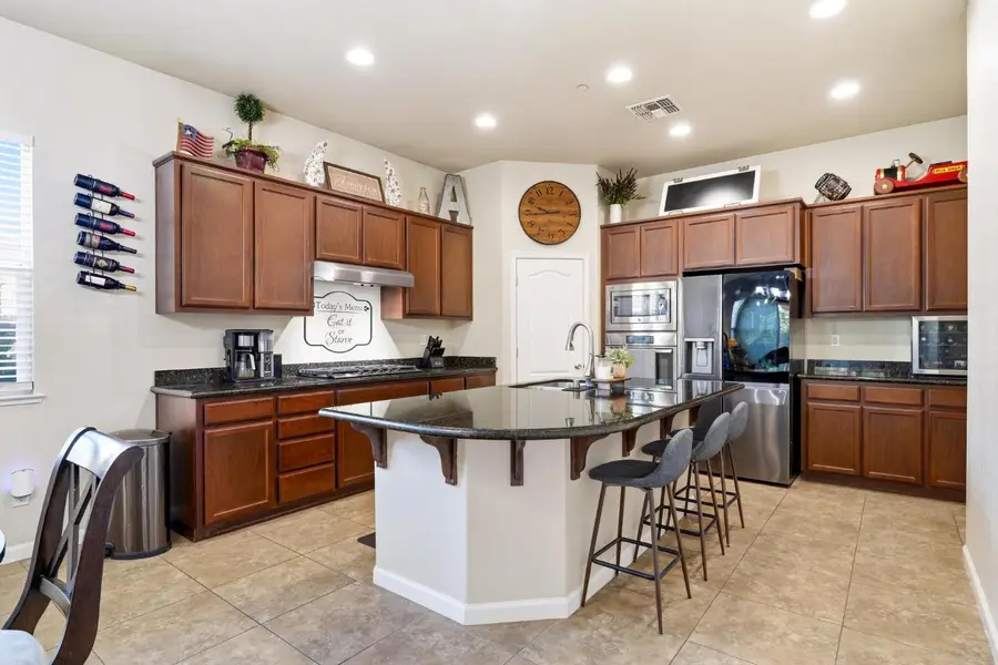 565 Sepp Ct., Ripon, CA 95366 - #2