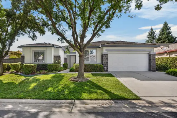 9454 Century Oaks Lane, Elk Grove, CA 95758