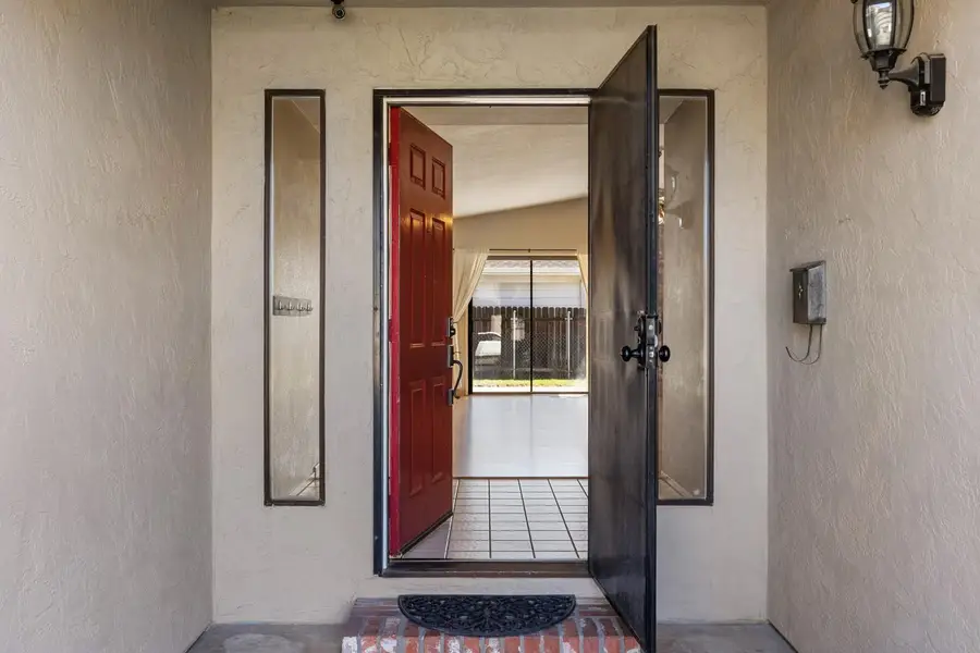 2 N Pinewood Court, Lodi, CA 95242 - #3
