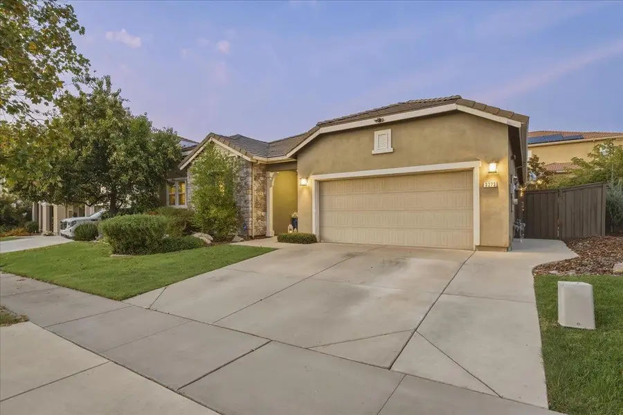 3273 Haskell Way, El Dorado Hills, CA 95762 - #3