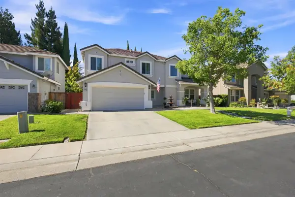3705 Grand Point Lane, Elk Grove, CA 95758
