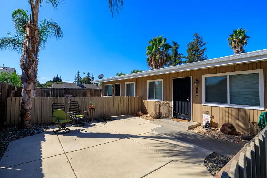 218 Drake Avenue, Modesto, CA 95350 - #2
