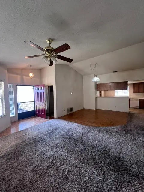 618 Carpenter, Roseville, CA 95678 - #3