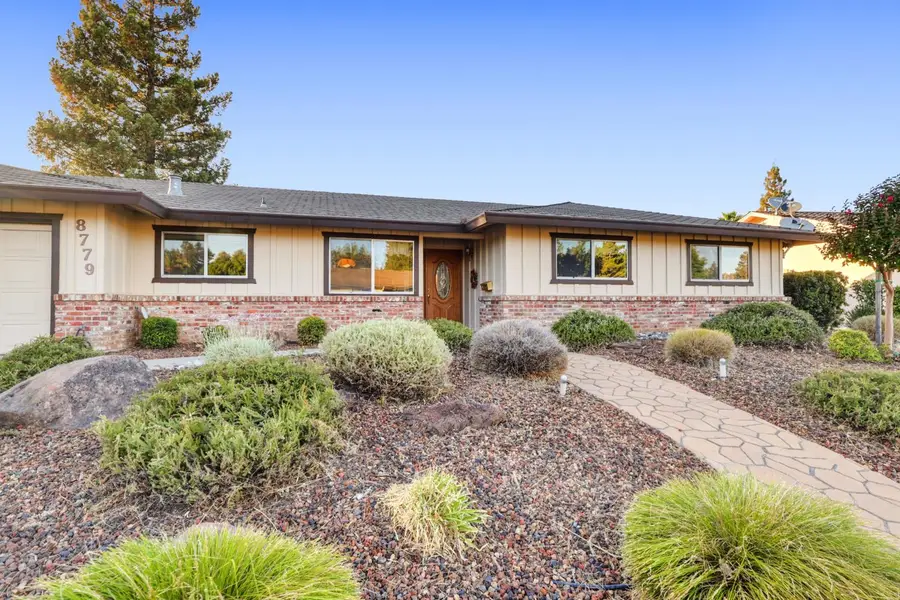 8779 Aquarius Avenue, Elk Grove, CA 95624 - #2