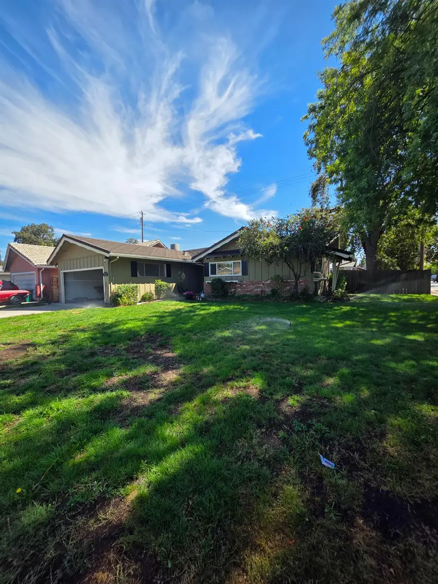 104 Mckelvey Avenue, Stockton, CA 95210 - #2