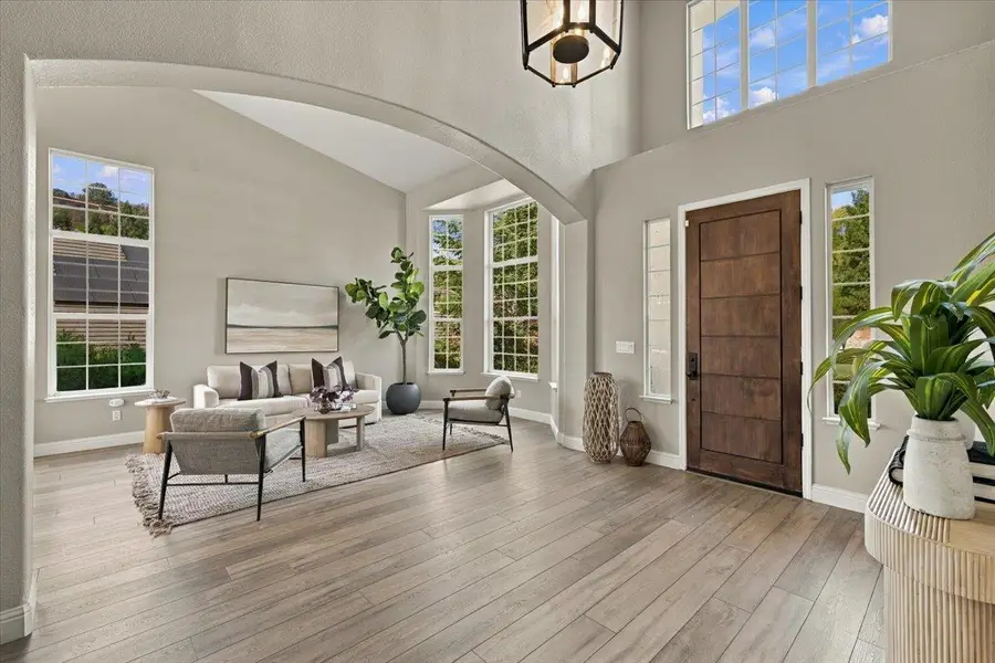 3394 Smokey Mountain Circle, El Dorado Hills, CA 95762 - #3