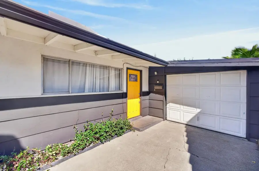928 Anna Street, West Sacramento, CA 95605 - #2