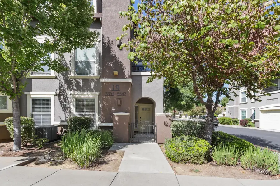 5547 Tares Circle, Elk Grove, CA 95757 - #2