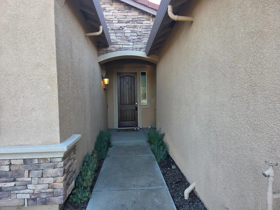3057 Wiskel Way, Roseville, CA 95661 - #2