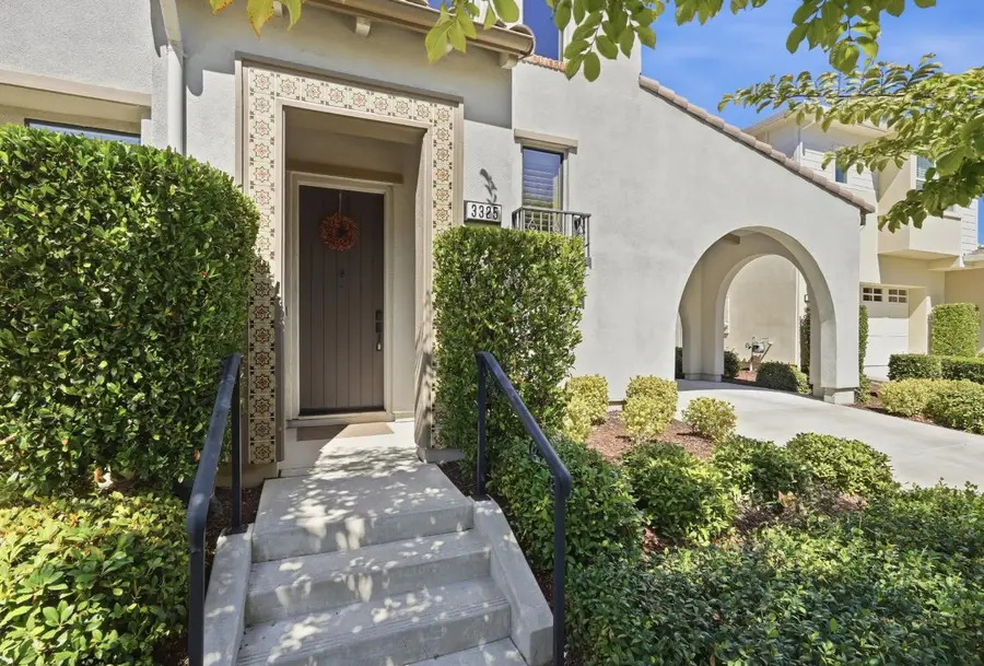 3325 Dullanty Way, Sacramento, CA 95816 - #2