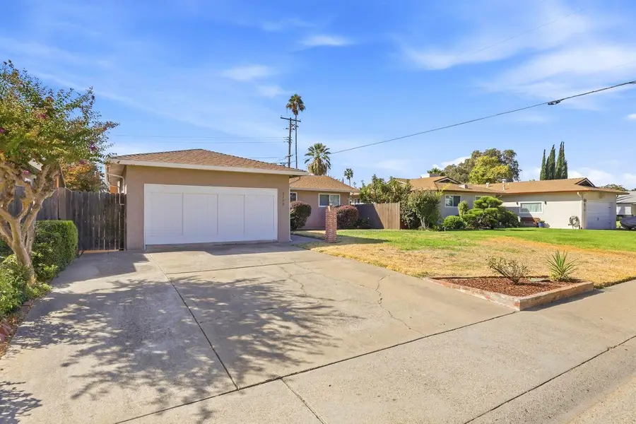 2306 Turnesa Avenue, Sacramento, CA 95822 - #2