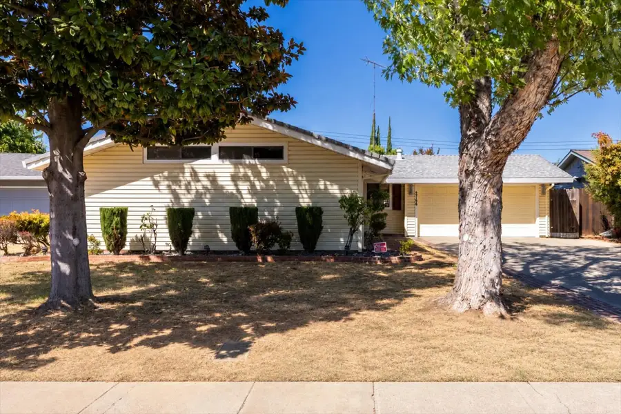 2744 Los Amigos Drive, Rancho Cordova, CA 95670 - #3