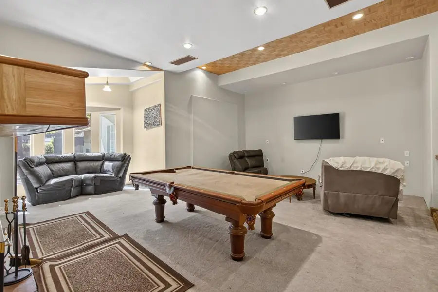8879 Sunset Avenue, Fair Oaks, CA 95628 - #3
