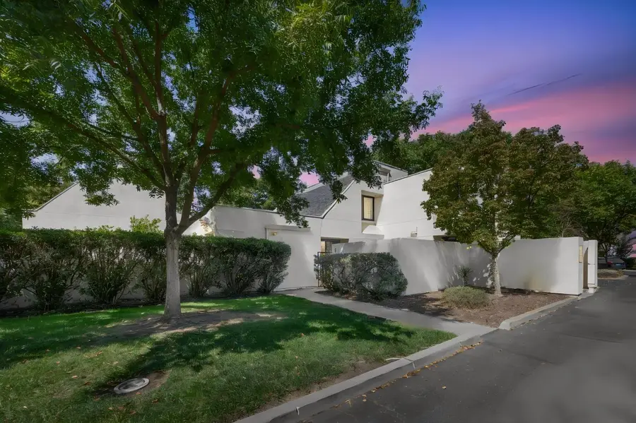 909 Alvarado Avenue #1, Davis, CA 95616 - #2