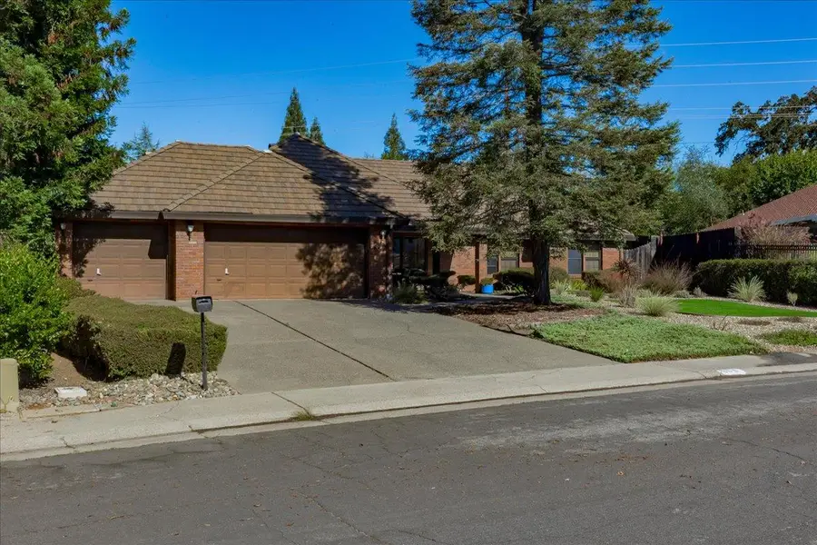 909 El Rancho Court, Roseville, CA 95661 - #3