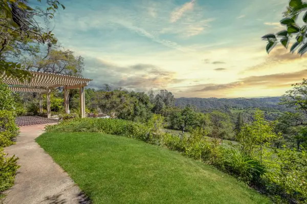 6013 Dolomite Drive, El Dorado, CA 95623