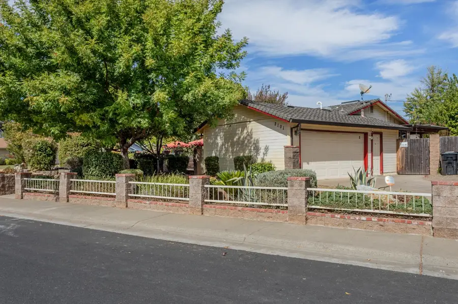 2101 Red Brook Way, Rancho Cordova, CA 95670 - #3
