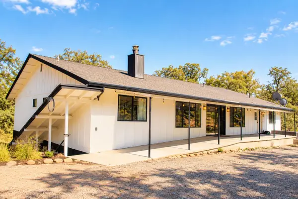 5773 E Whitlock Road, Mariposa, CA 95338